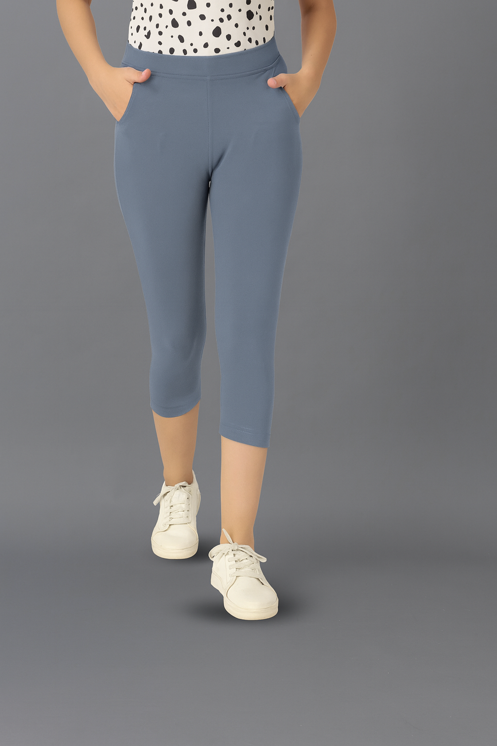 Capri Pant – Women’s Stretchable Mid-Calf Bottoms